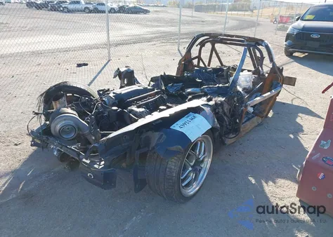 2011 Chevrolet Corvette Grand Sport from USA, damaged, VIN 1G1YW2DW2B5108369